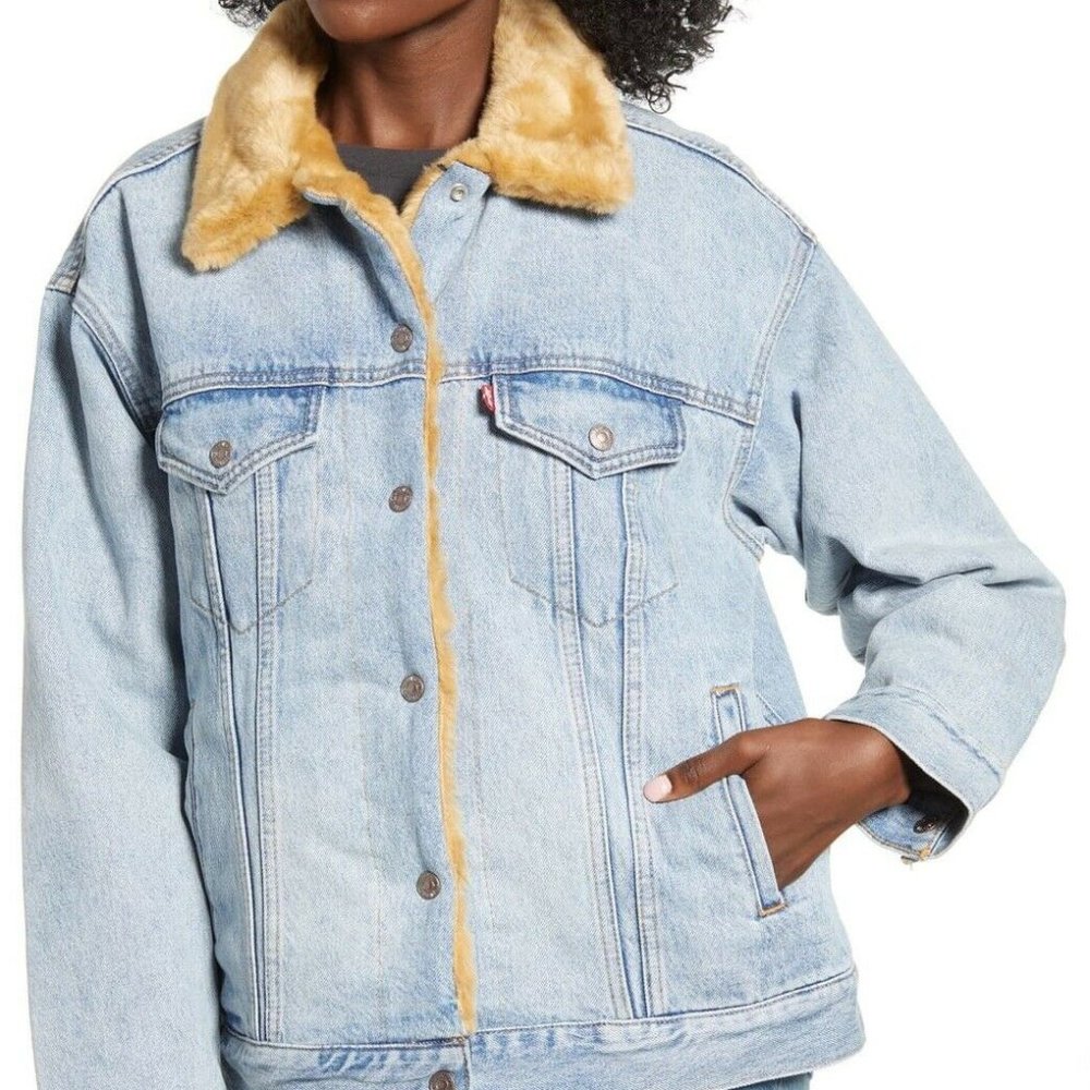 *SOLD OUT*Levis Oversized Fur Trucker Jean Jacket - Picture 5 of 13